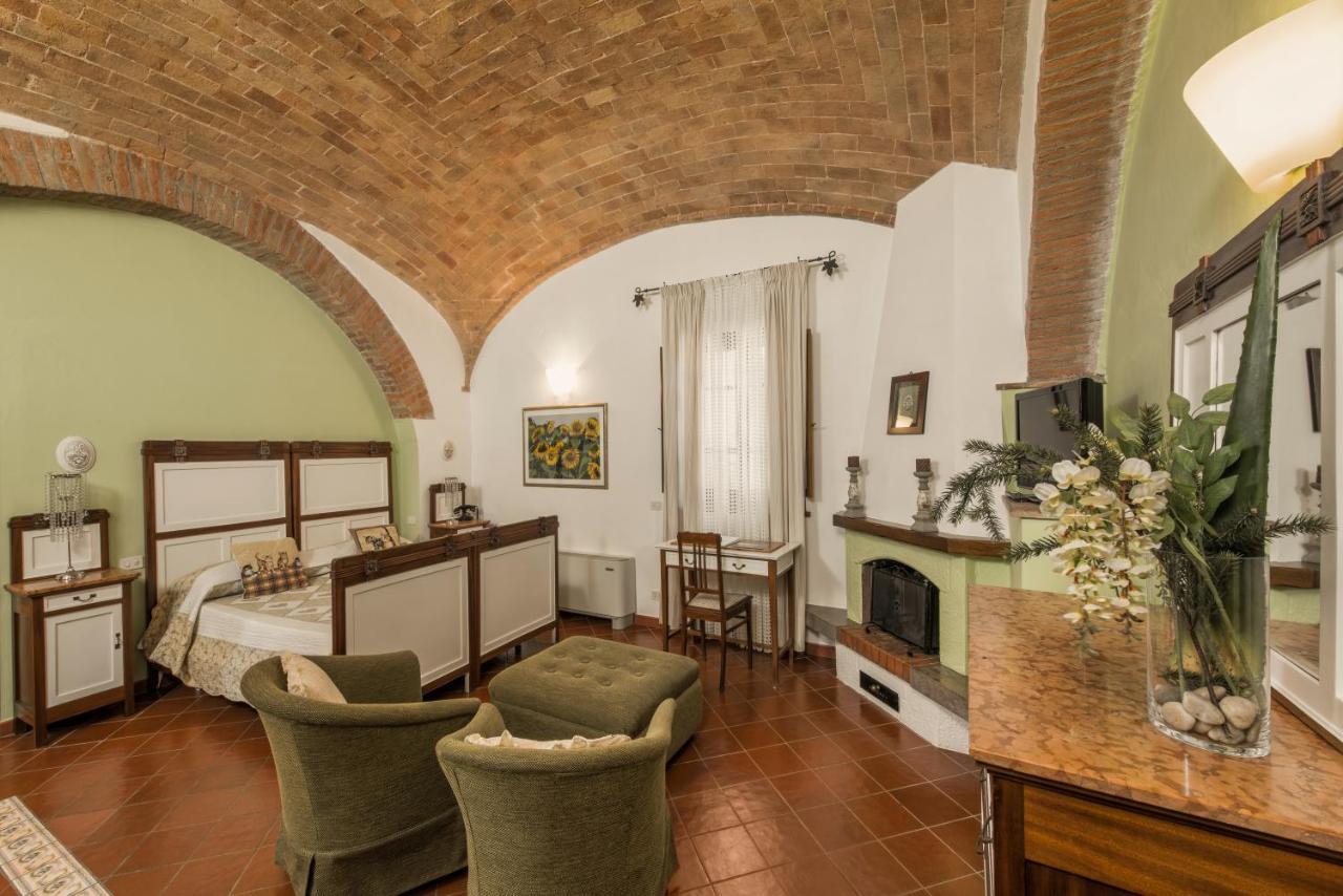 Hotel Borgo Tre Rose Valiano Zewnętrze zdjęcie
