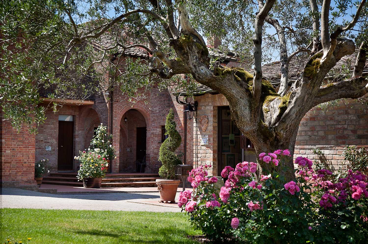 Hotel Borgo Tre Rose Valiano Zewnętrze zdjęcie