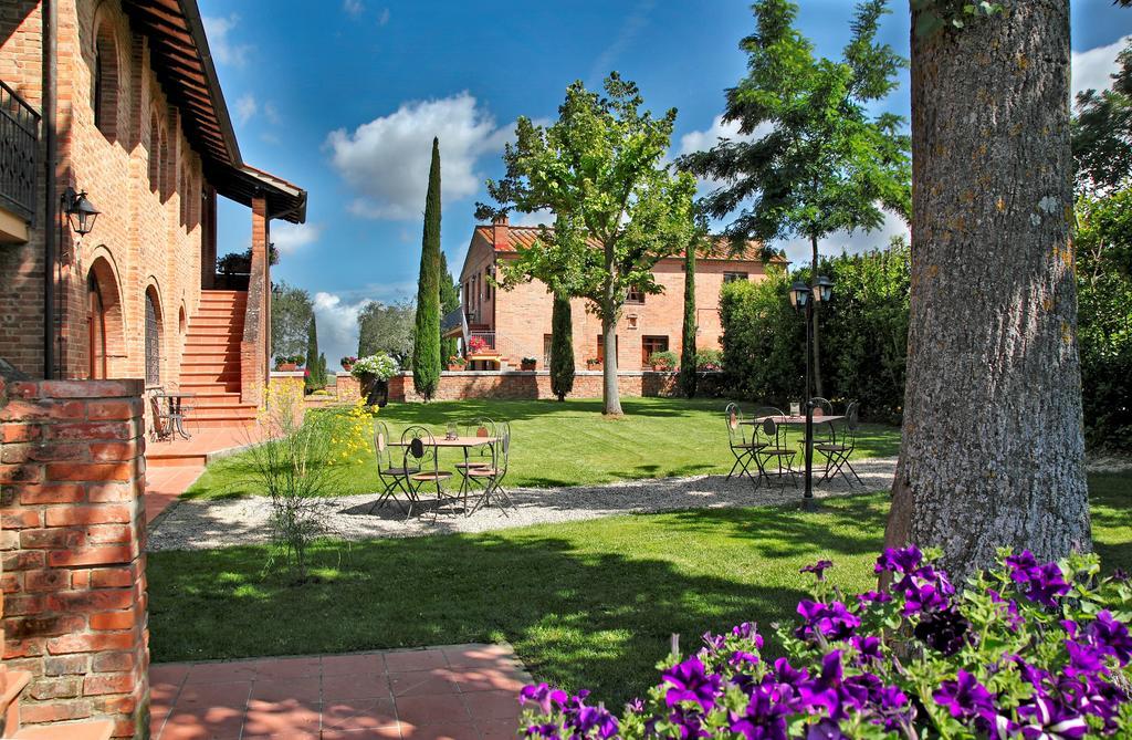Hotel Borgo Tre Rose Valiano Zewnętrze zdjęcie